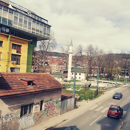 KIZZ Apartment Sarajevo Bagian luar foto